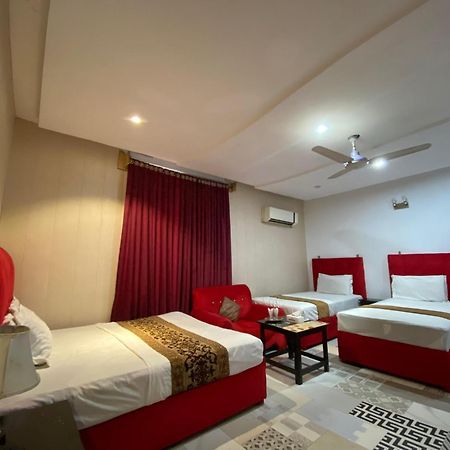 לאהור Hotel Tulip Inn, Gulberg מראה חיצוני תמונה