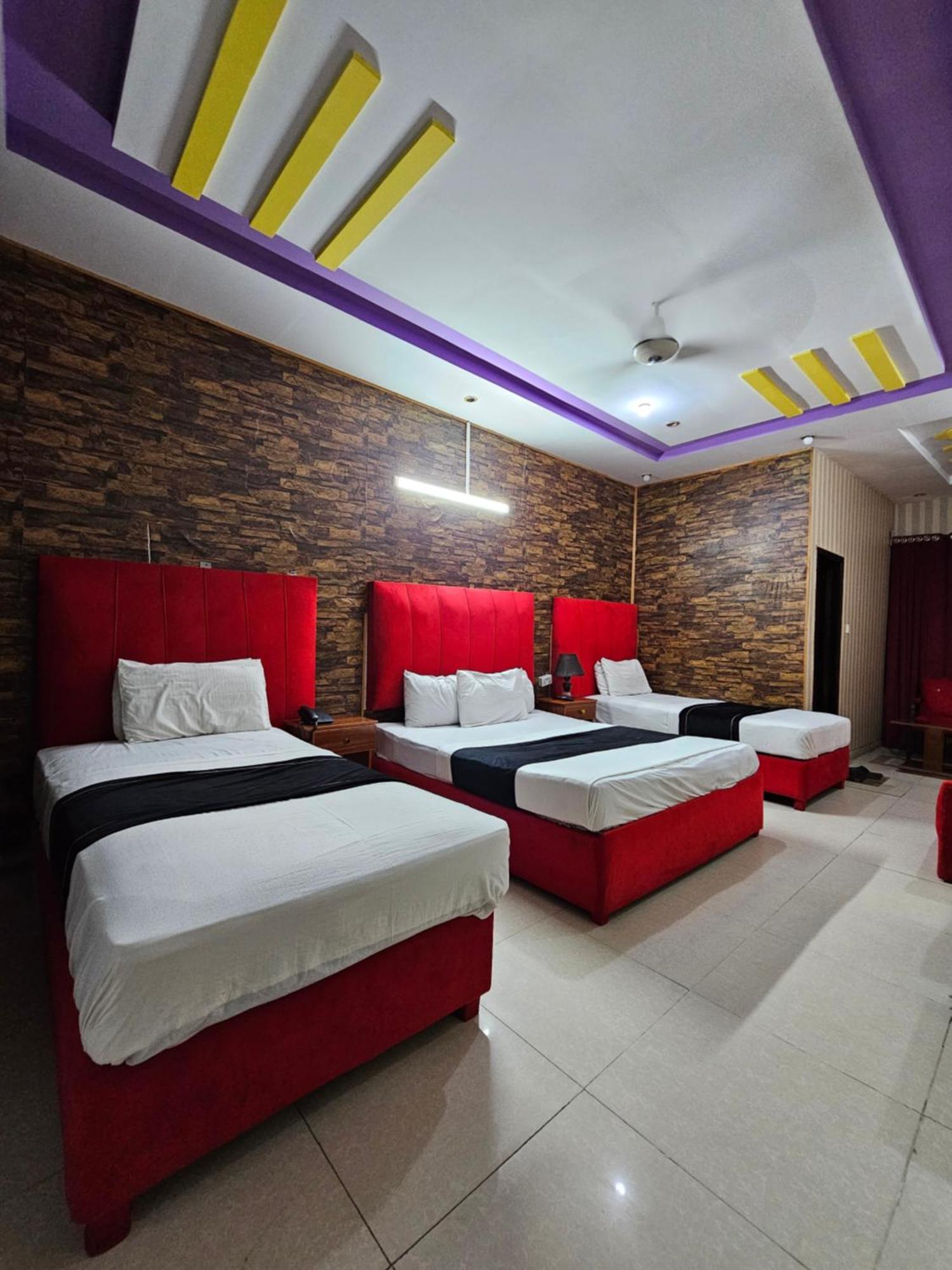 לאהור Hotel Tulip Inn, Gulberg חדר תמונה