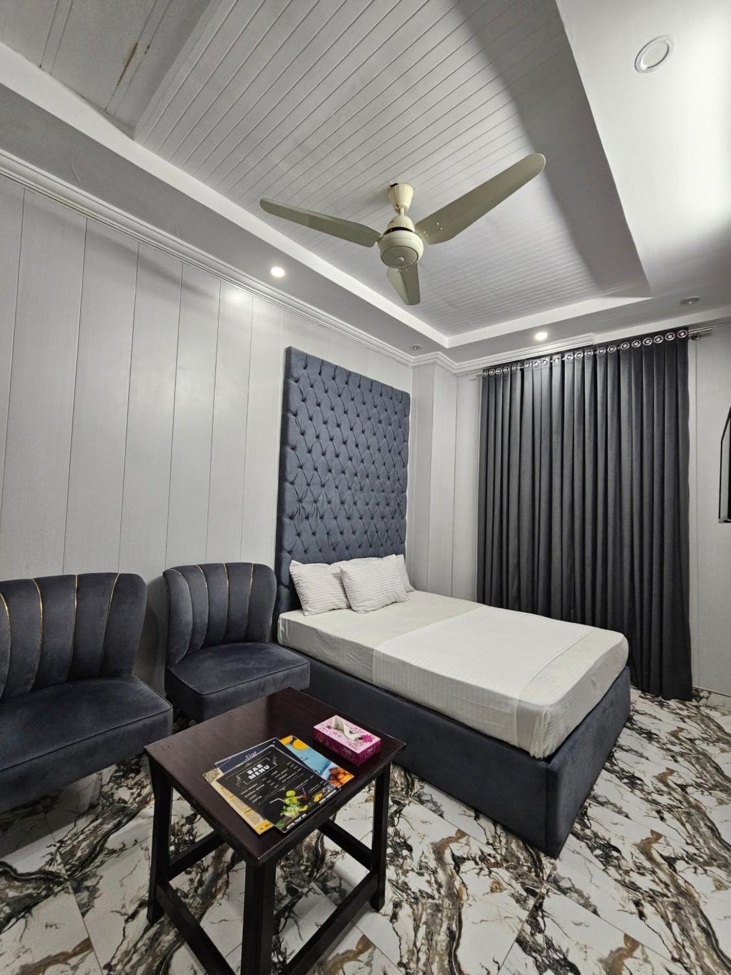 לאהור Hotel Tulip Inn, Gulberg מראה חיצוני תמונה
