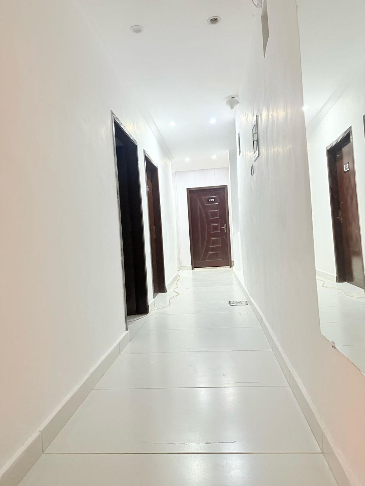 לאהור Hotel Tulip Inn, Gulberg מראה חיצוני תמונה