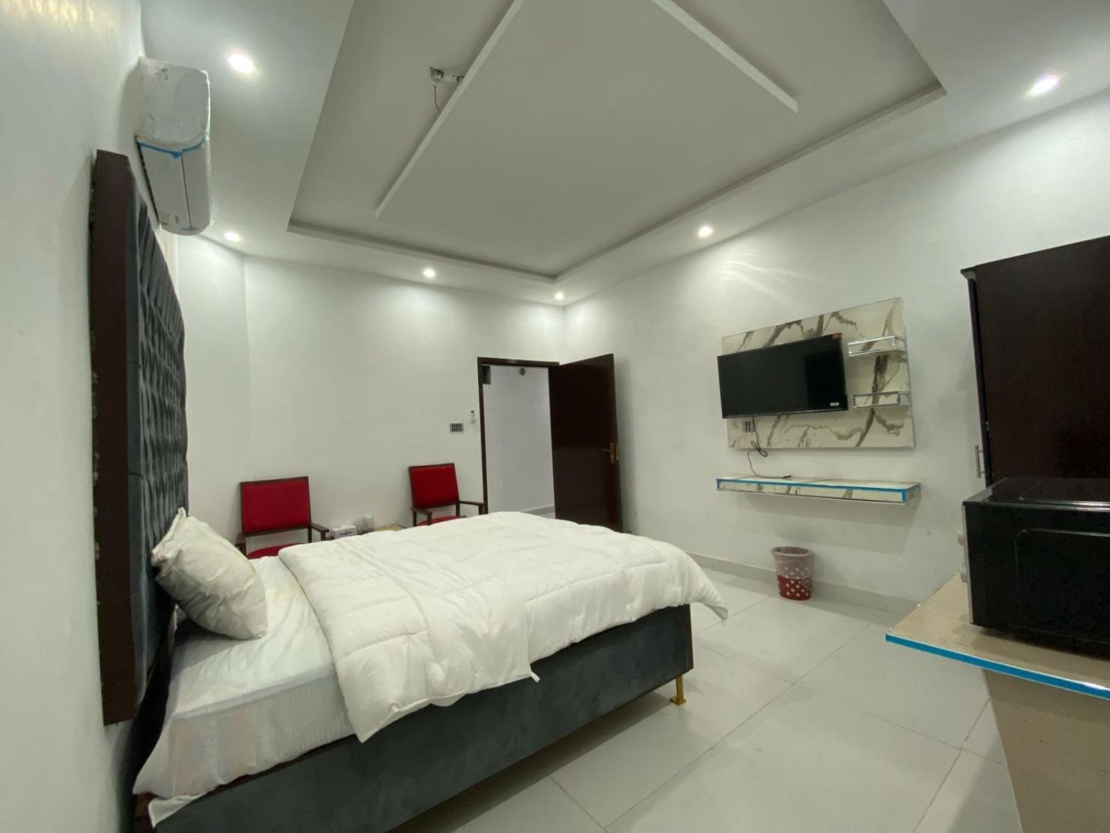 לאהור Hotel Tulip Inn, Gulberg מראה חיצוני תמונה